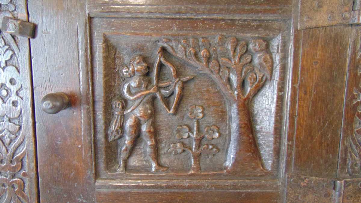 A 17th/18th century oak court cupboard, with stylised carved leaf frieze flanked by turned pendants, - Image 3 of 5