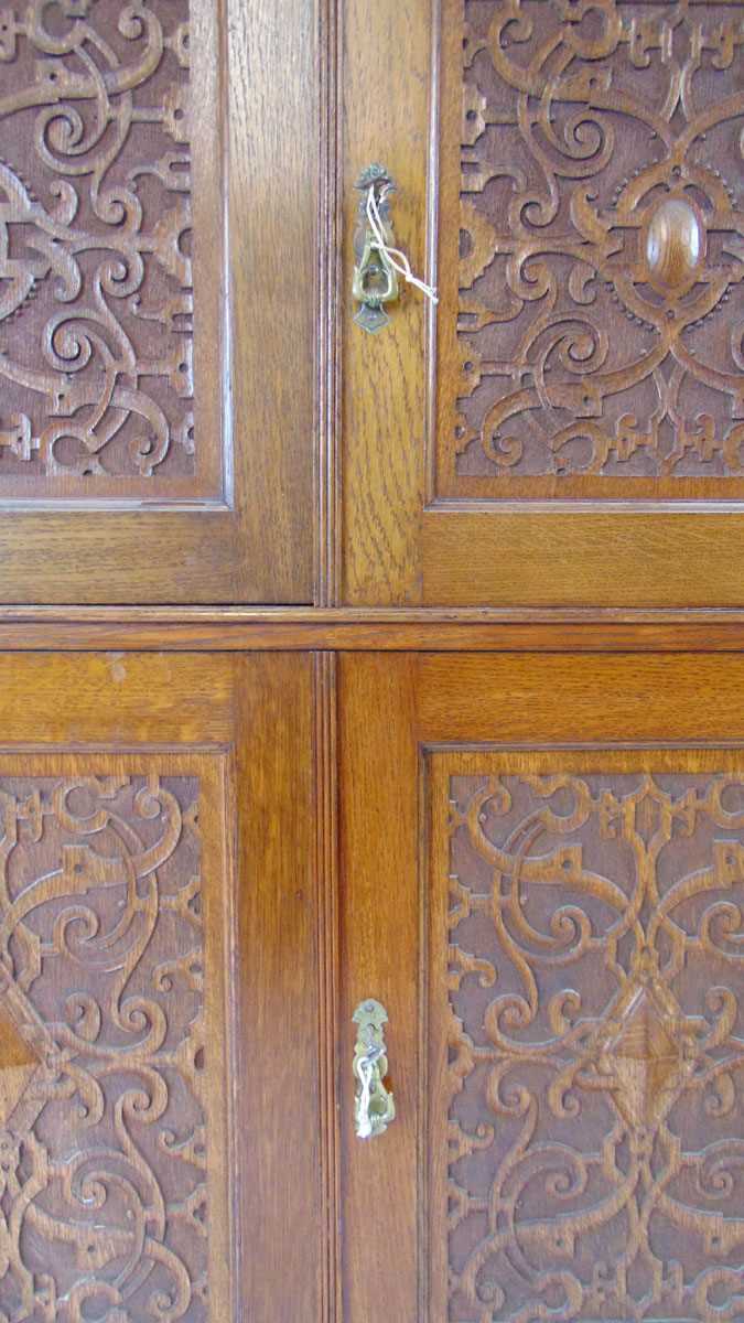 A late Victorian oak wall mounted cupboard, the pediment with carved egg & dart decoration above - Image 5 of 5