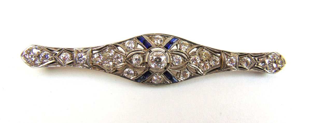 An early 20th century diamond and sapphire bar brooch. Total diamond weight estimated in excess of - Image 3 of 3