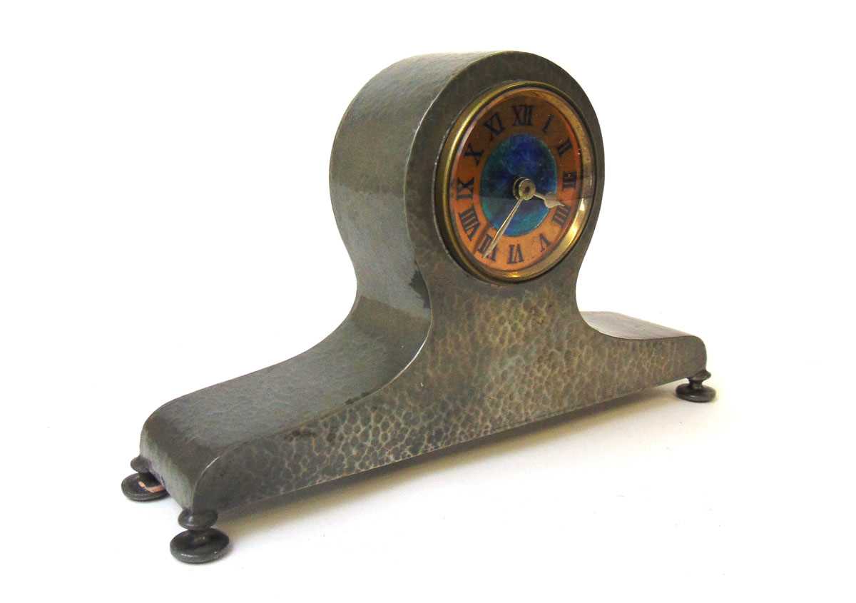 An Arts and Crafts 'Tudric' pewter mantel clock, retailed by Liberty & Co., circa 1900, the circular - Image 3 of 3