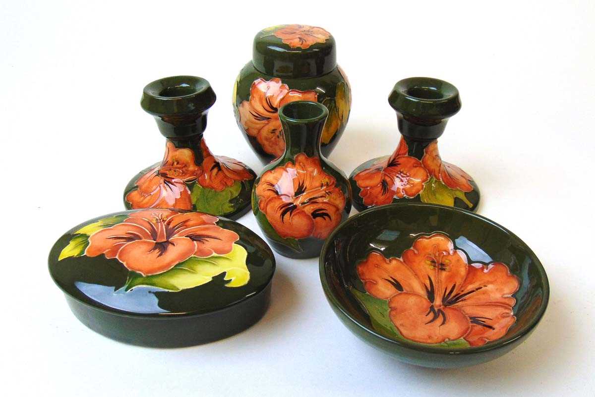 A group of 'Hibiscus' pattern Moorcroft, late 20th century, all on a green ground, impressed - Image 3 of 3