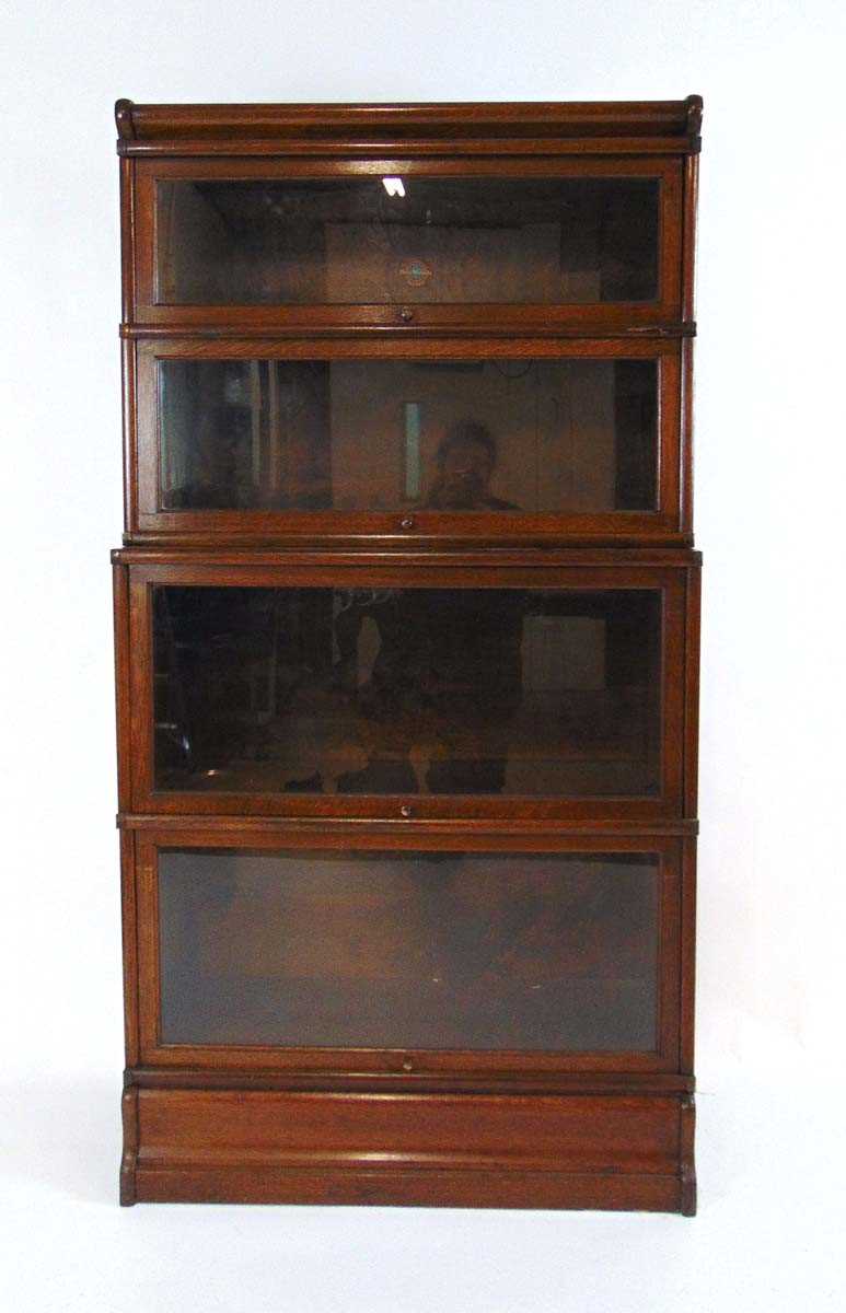 A Globe Wernicke four section oak stepped bookcase, 86.5cm wide, 165cm high - Image 3 of 3