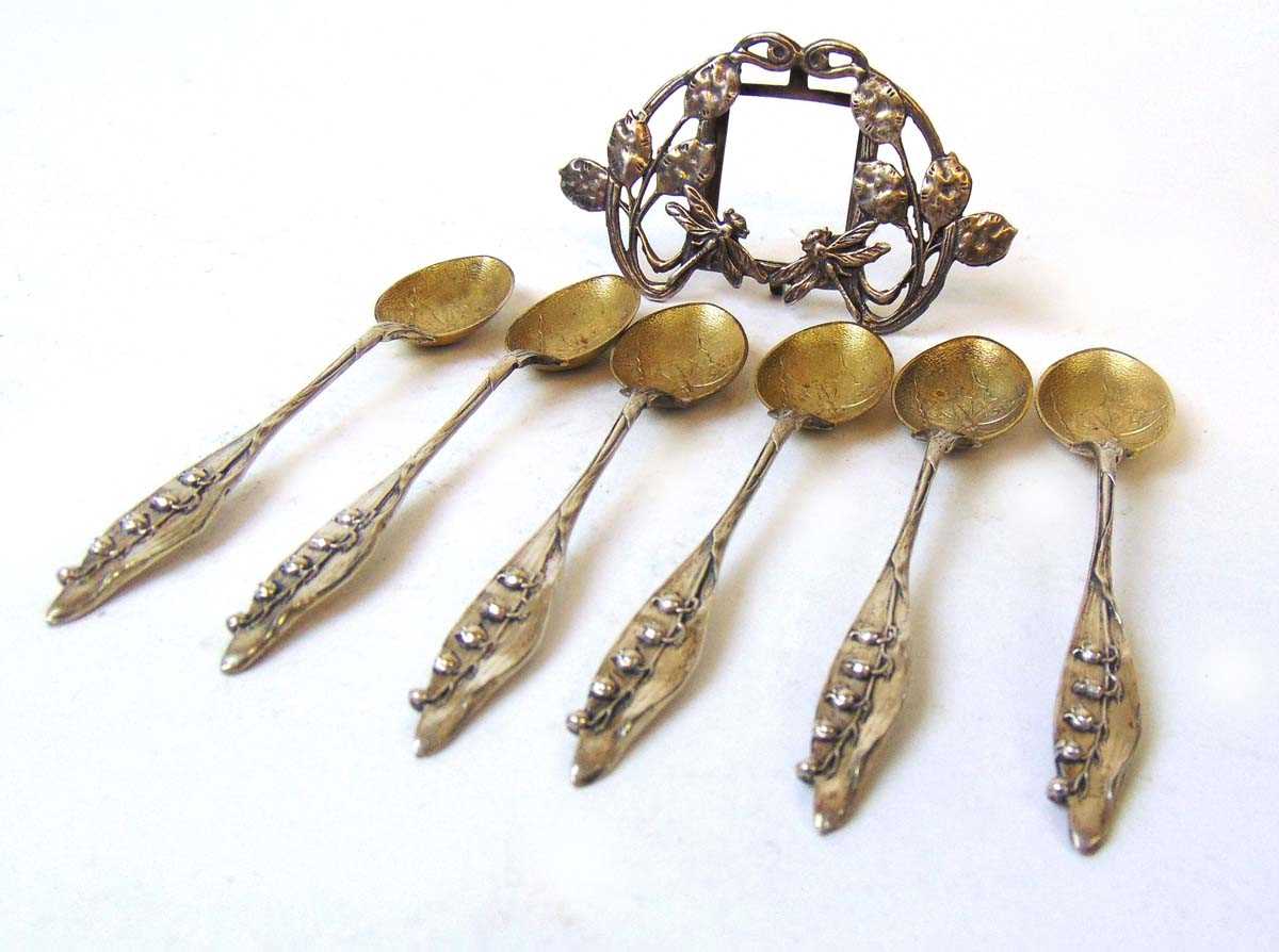 A set of six German silver teaspoons, the gilt bowls decorated with a butterfly, the terminals - Image 2 of 5