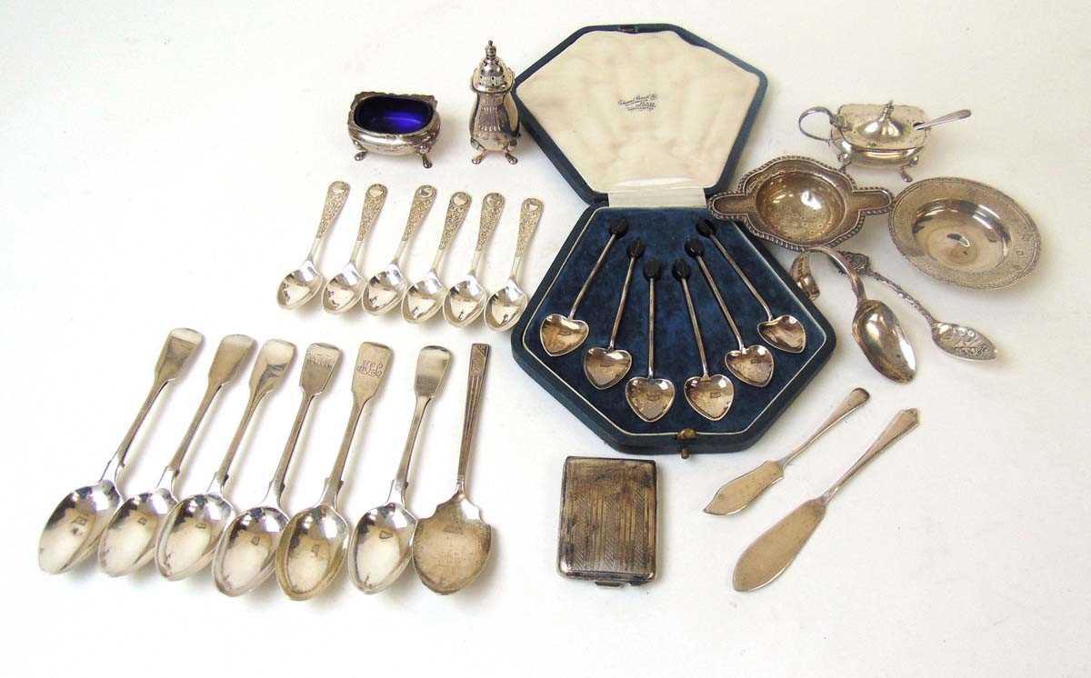A collection of assorted assayed silver, to include a set of six coffee bean spoons with leaf shaped