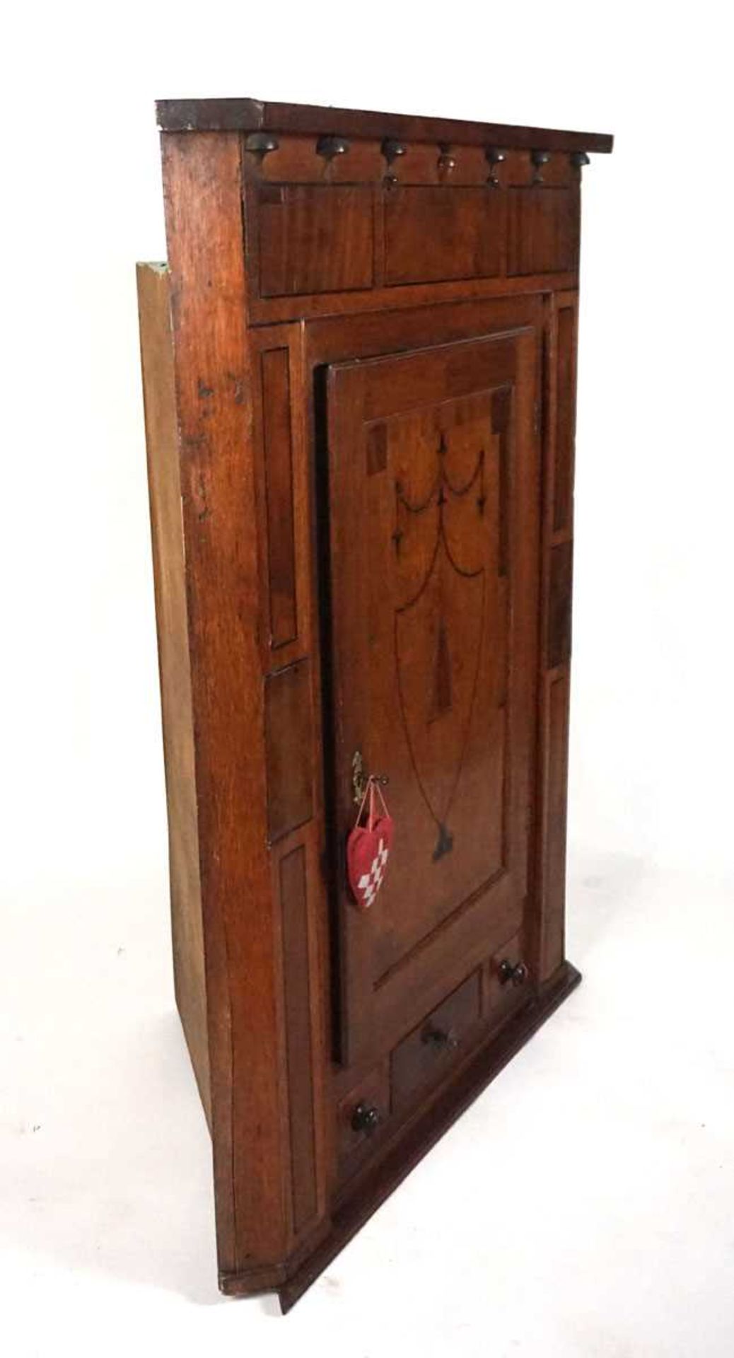 A provincial 19th century oak wall mounted corner cupboard, the door with inlaid ebony shield - Image 9 of 12