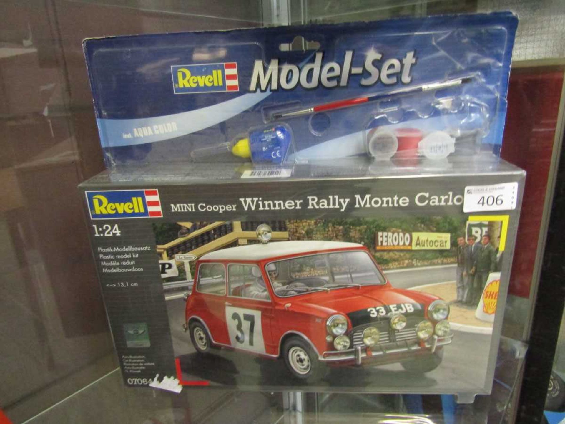 An as-new Revell 1:24 scale model kit 'Mini Cooper'