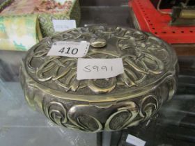 A Vera Lucino plated trinket box