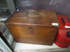 An early 20th century oak work box with brass handle to top (A/F)
