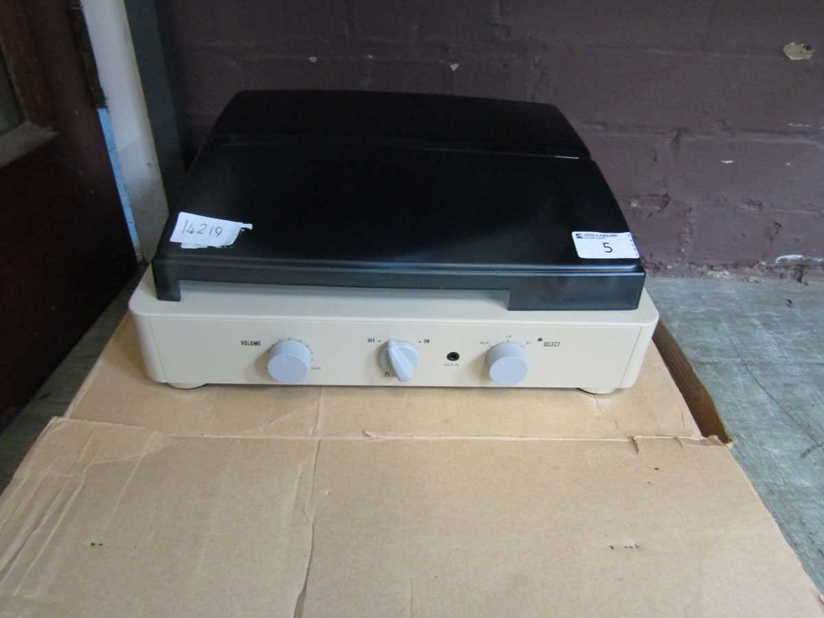 A boxed Gladhouse turntable (Incorrect power supply)