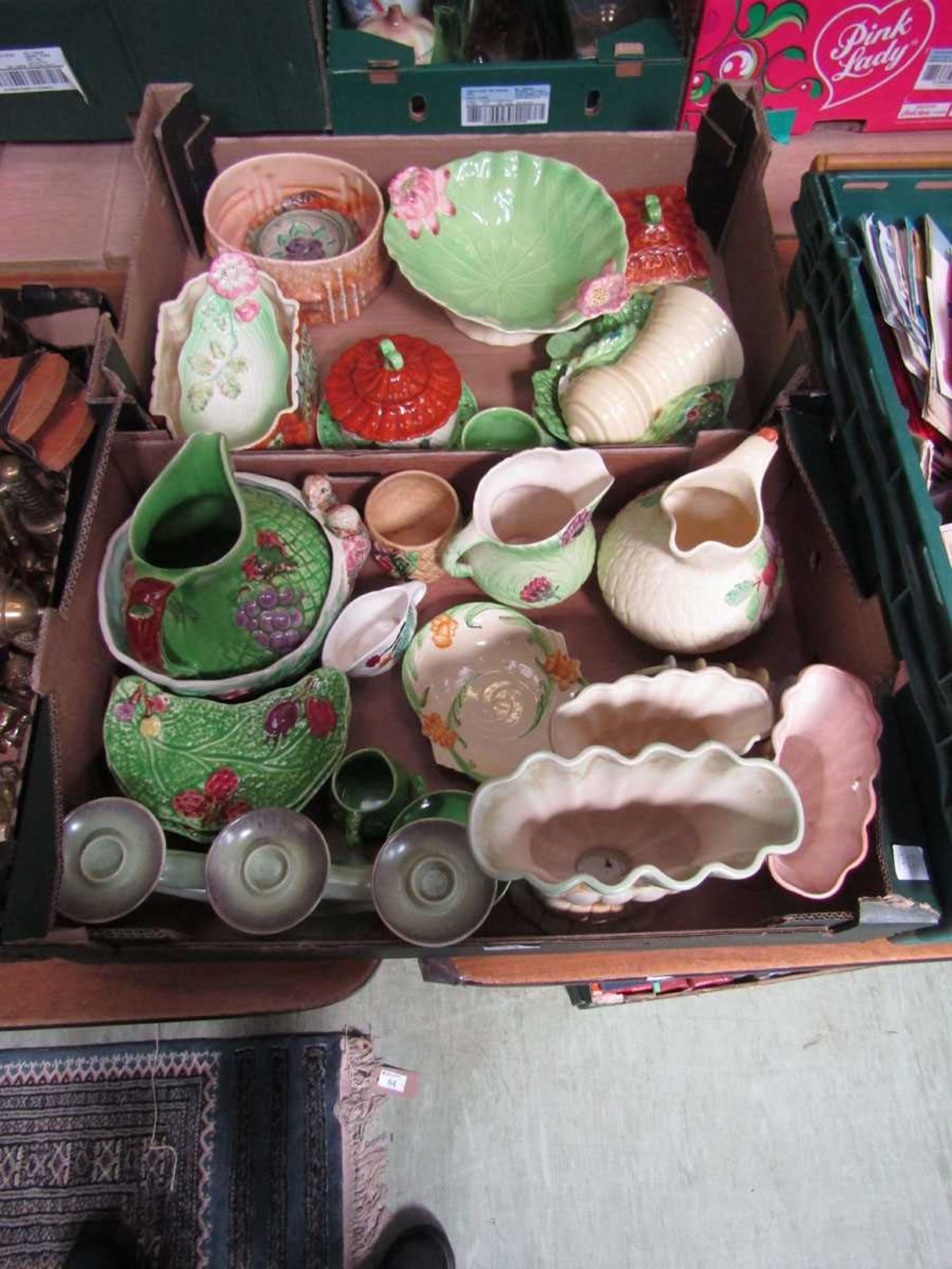 Two trays of mid-20th century leaf design Staffordshire pottery to include jugs, bowls, etc