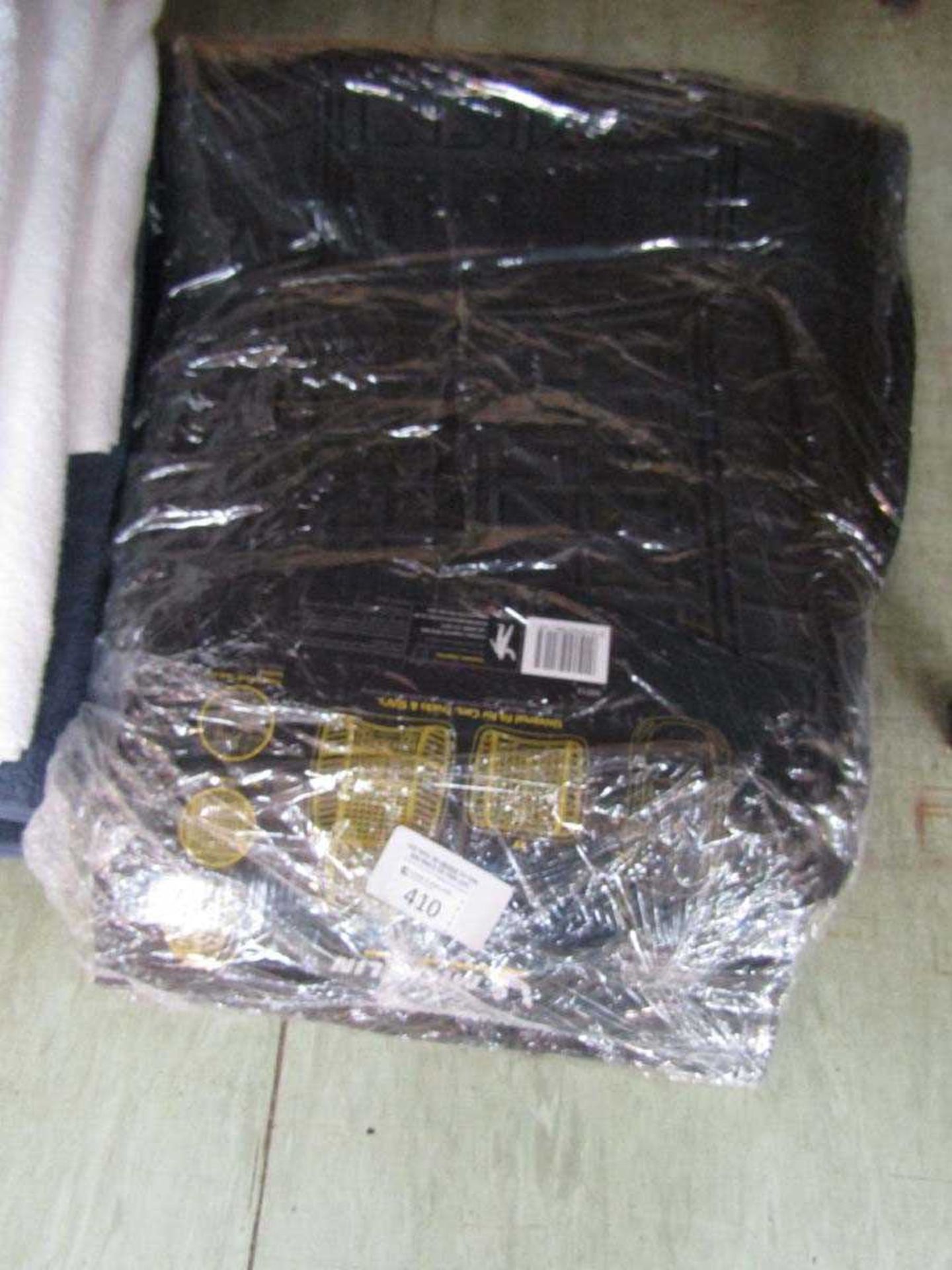 +VAT Two packaged sets of Michelin rubber car matting