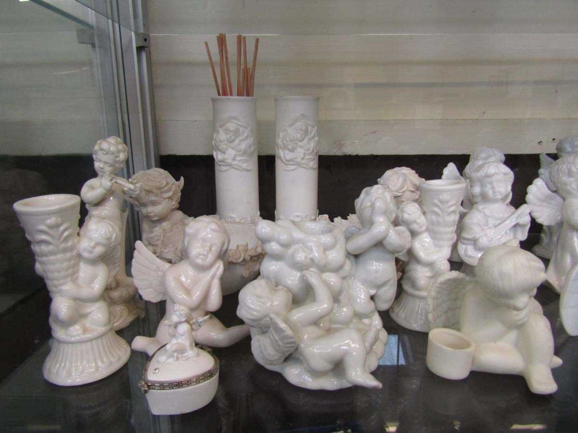 A large quantity of white ceramic cherubs, etc - Image 2 of 4