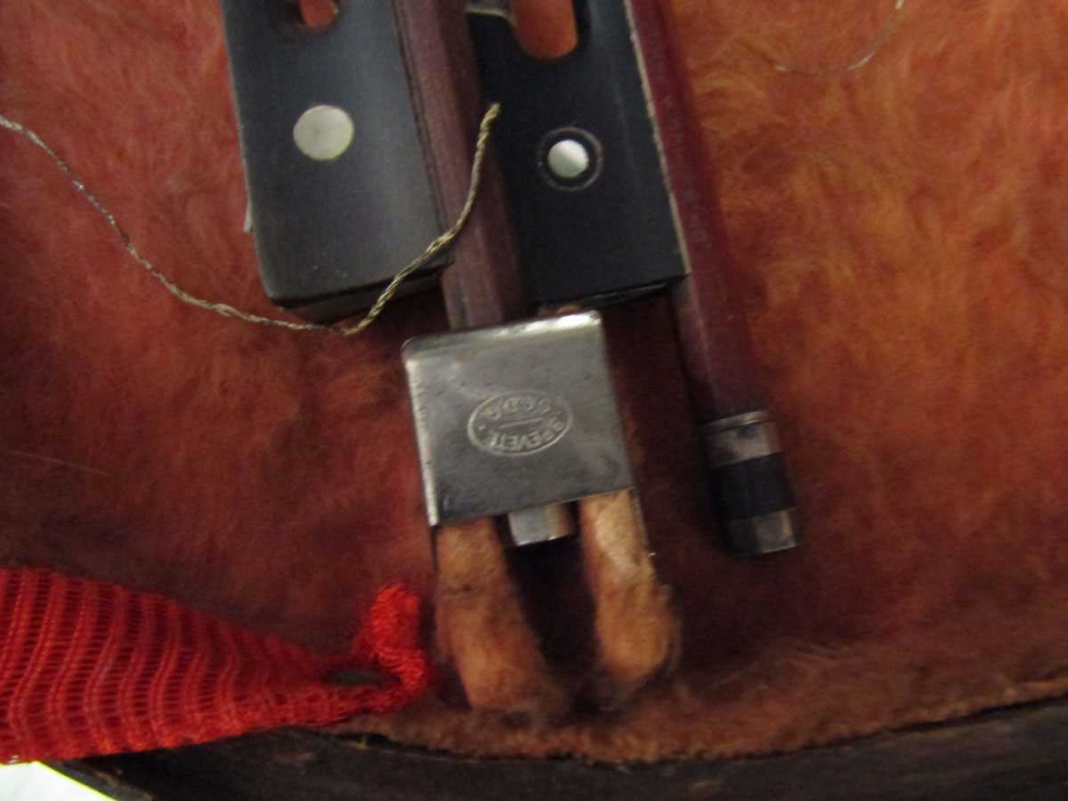 A 20th century violin in hard carry case with two bows (One bow damaged) - Image 2 of 11