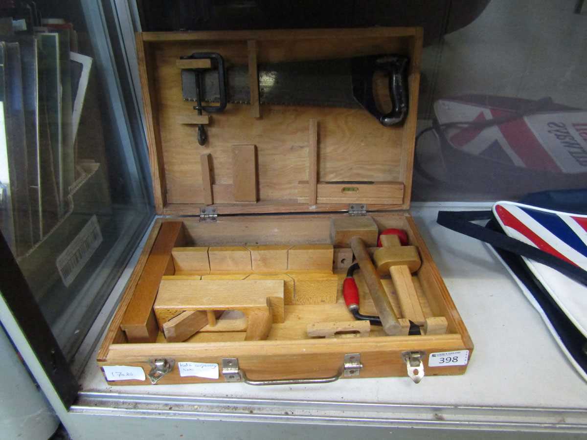 A mid-20th century children's carpentry set - Image 2 of 2