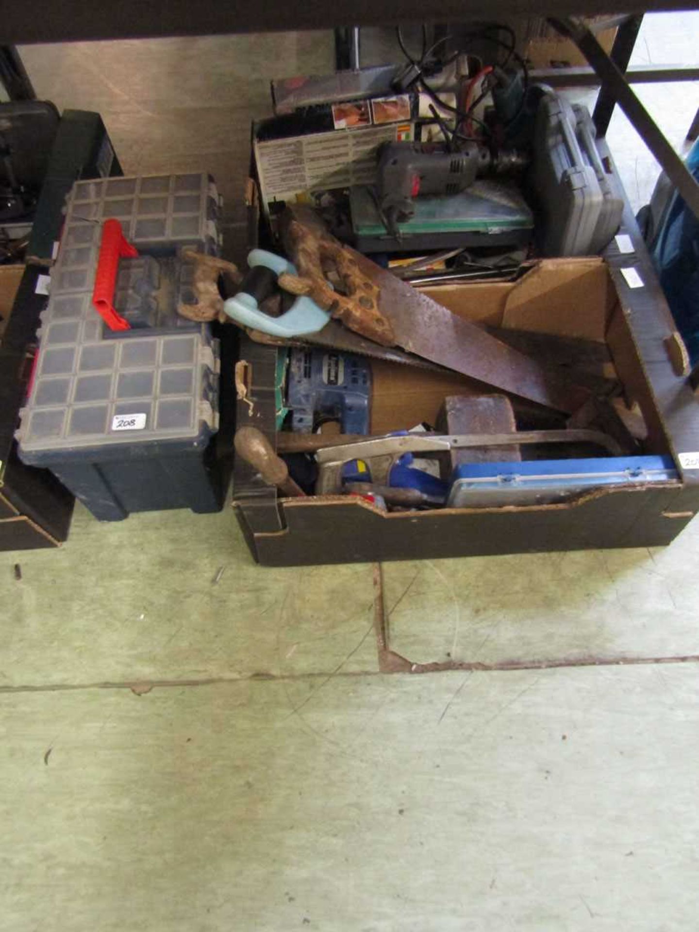A large selection of four boxes and a toolbox containing hand tools to include moulding planes, - Image 3 of 3