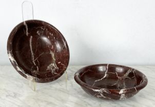 ITALIAN ROSSO LEVANTO MARBLE BOWLS, a pair, in the Grand Tour manner, 25cm diam. (2)