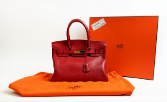 HERMÈS BIRKIN 30 VEAU TOGO, gold tone hardware, top handles, color matching leather lining, one