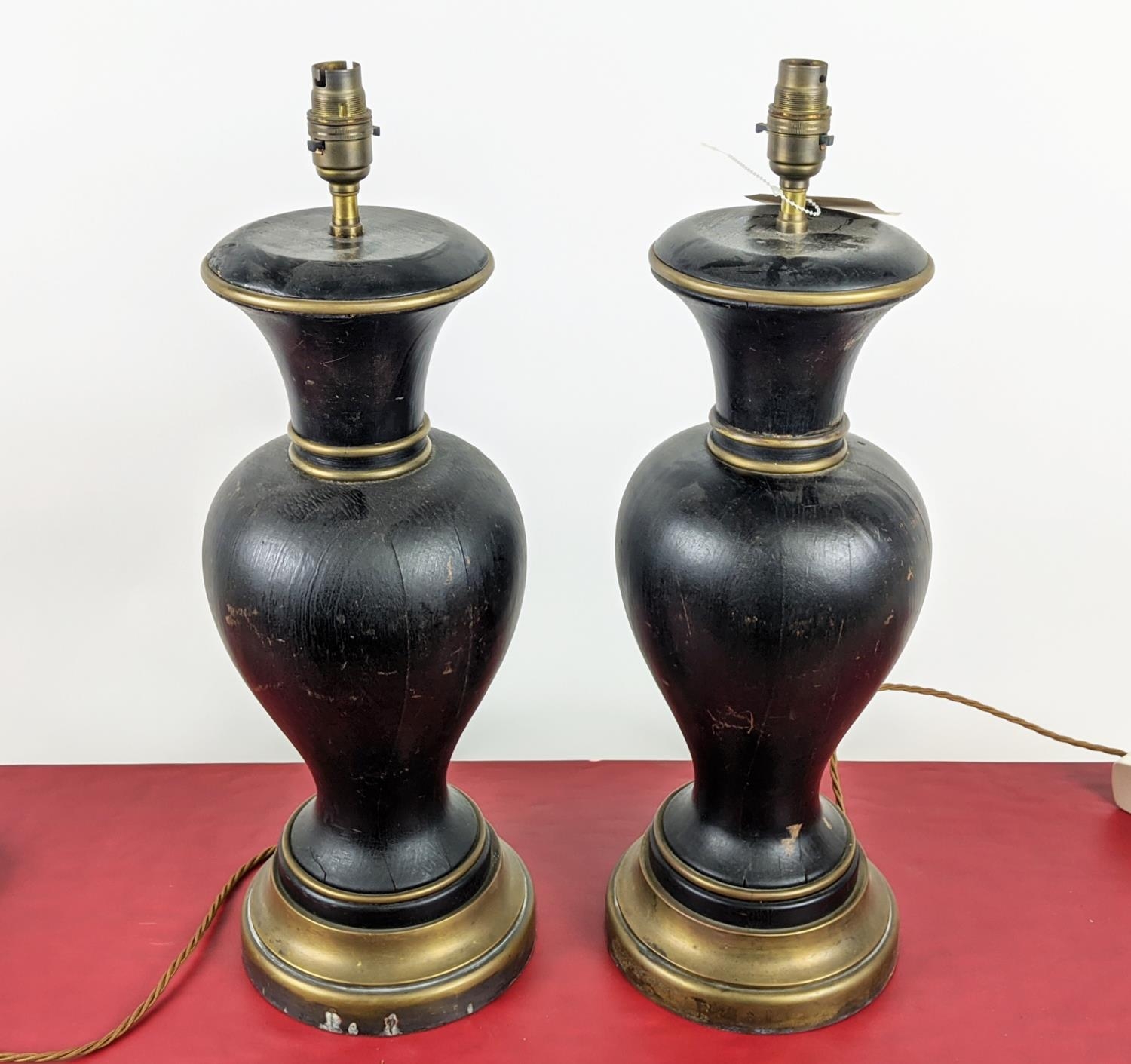 PAOLO MOSCHINO WOOD URN TABLE LAMPS, a pair, 53cm H approx. (2) - Image 3 of 11