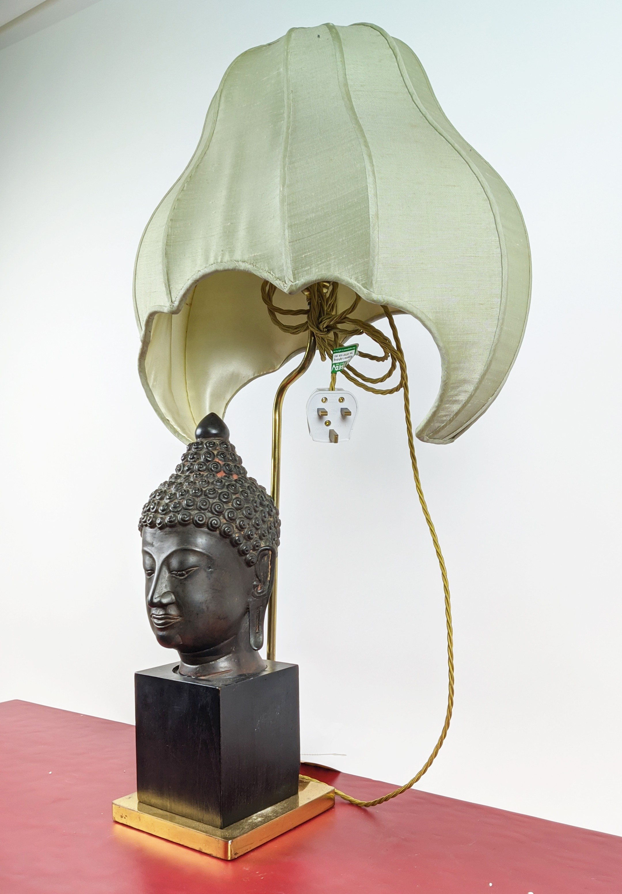 MANNER OF JAMES MONT BUDDHA TABLE LAMP, with silk shade, vintage 20th century, 75cm H. - Image 3 of 17