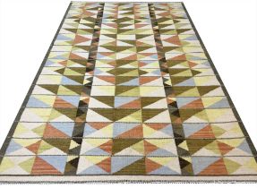 FINE SCANDINAVIAN DESIGN KILIM, 301cm x 198cm.