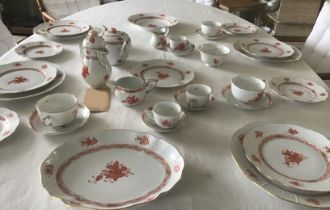 HEREND DINNER SERVICE, Herend Hungarian porcelain, Apponyi Chinese Bouquet pattern in rust approx