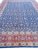 ANTIQUE PERSIAN KERMAN LAVER CARPET, 407cm x 304cm.