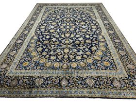 FINE PERSIAN ISPHAHAN DESIGN CARPET, 422cm x 304cm.