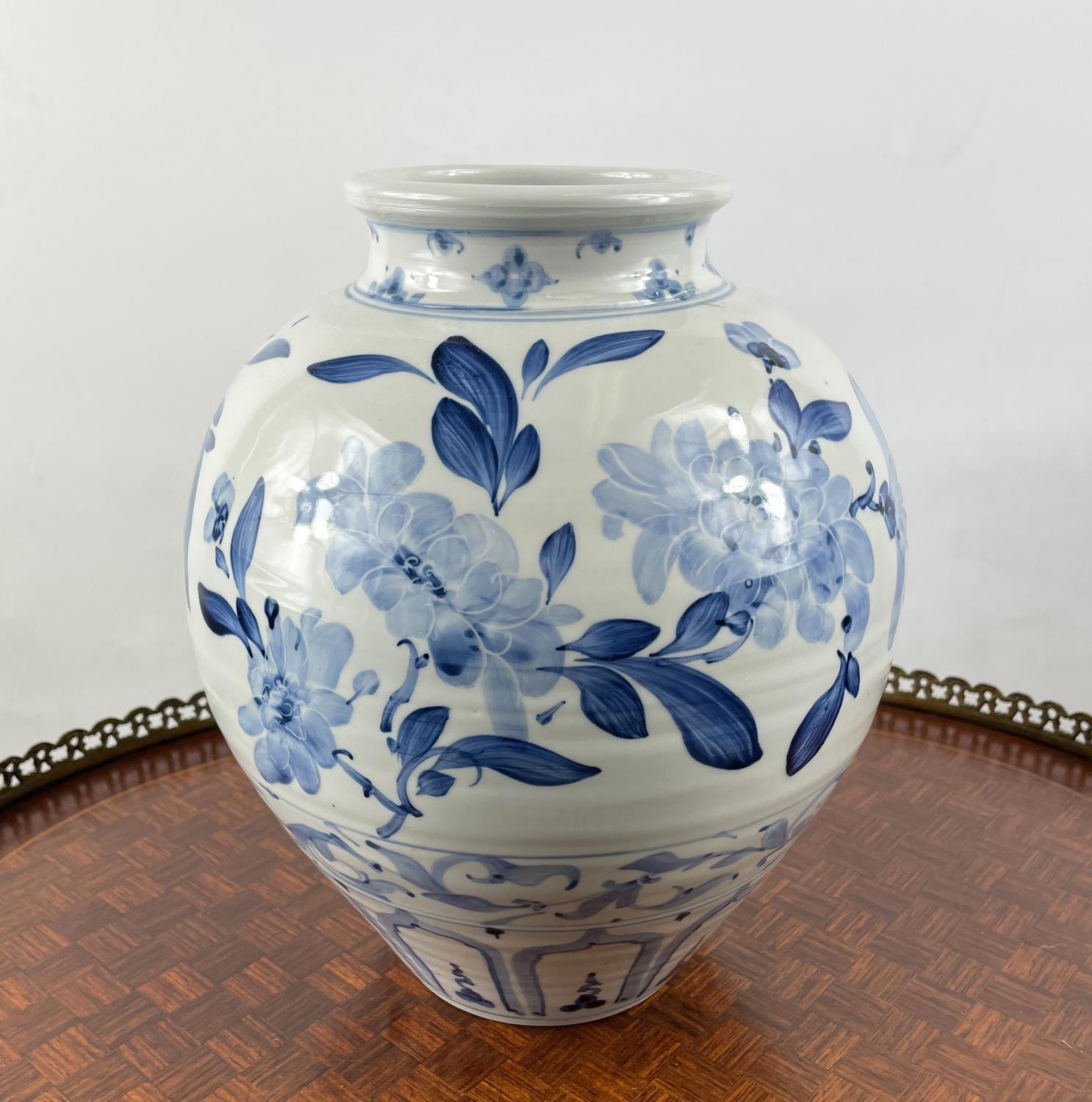 CHINESE FAMILLE ROSE BOWLS, a pair, 19th century along with a blue and white scrolling foliate - Image 10 of 10
