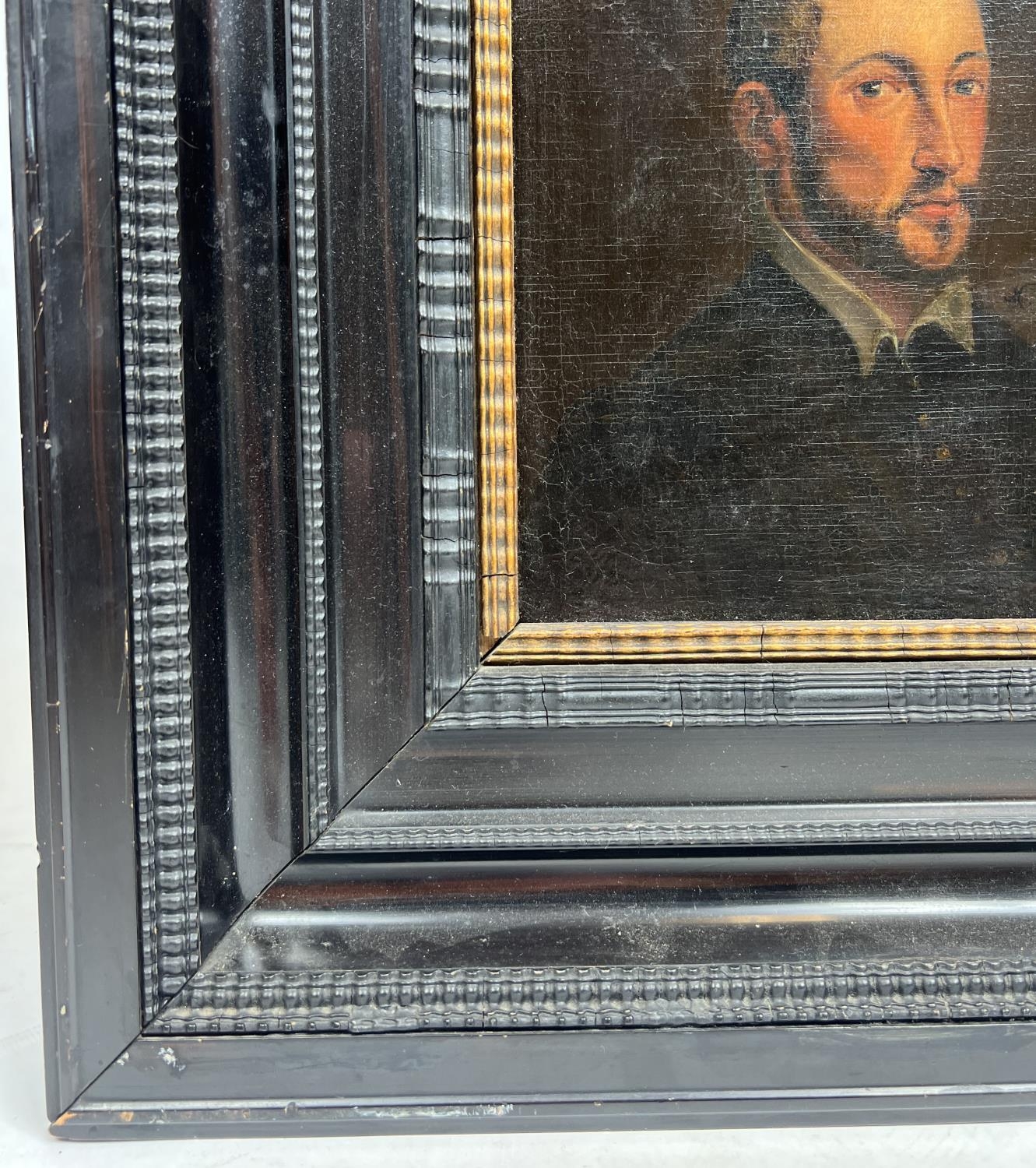 17TH CENTURY FLEMISH SCHOOL 'Portrait of a Gentleman', oil on canvas, indistinctly signed, 25cm x - Image 6 of 8