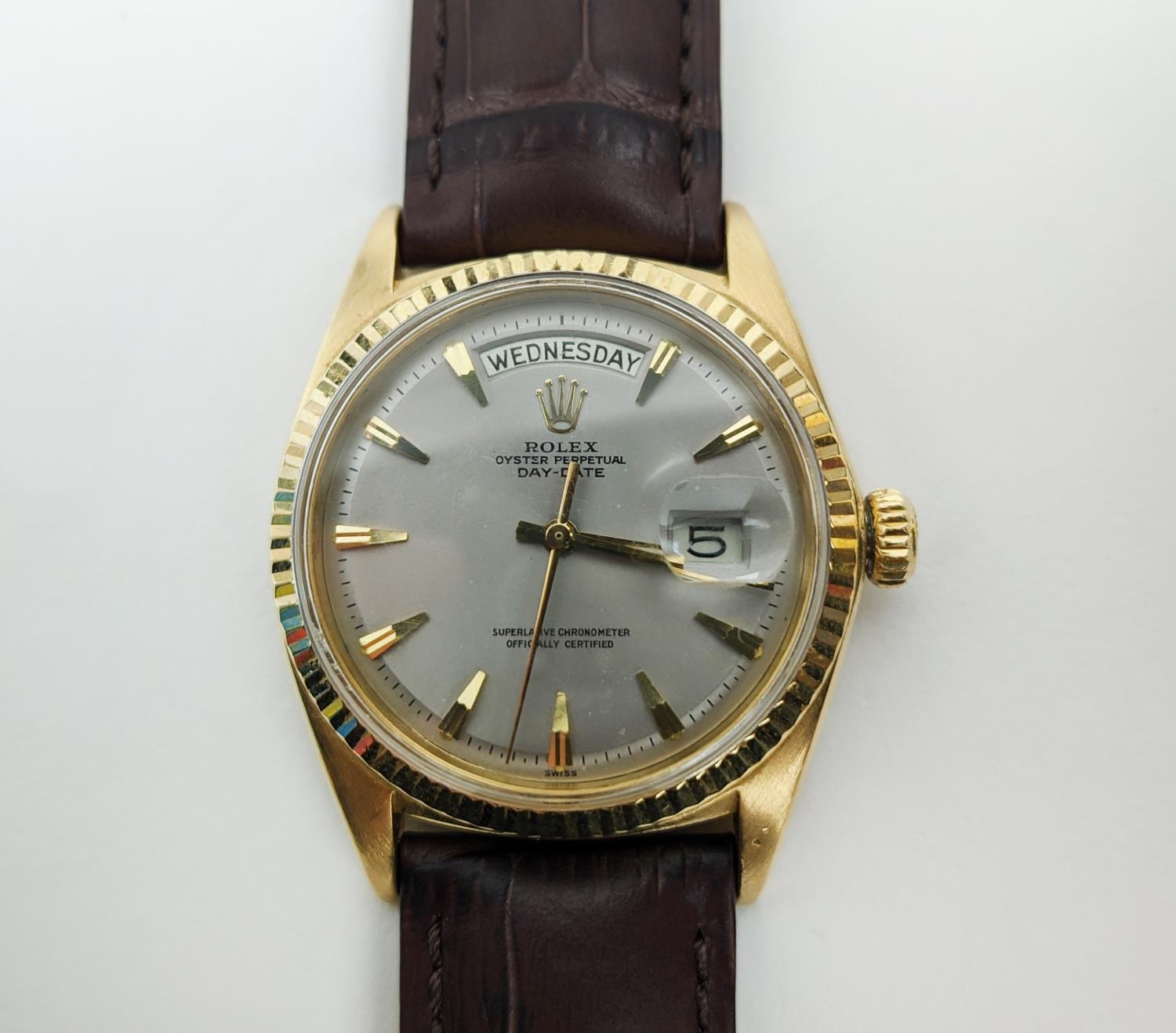 ROLEX OYSTER PERPETUAL DAY DATE WRISTWATCH, circa 1960, 18ct gold case, 36mm diameter, model - Image 4 of 11