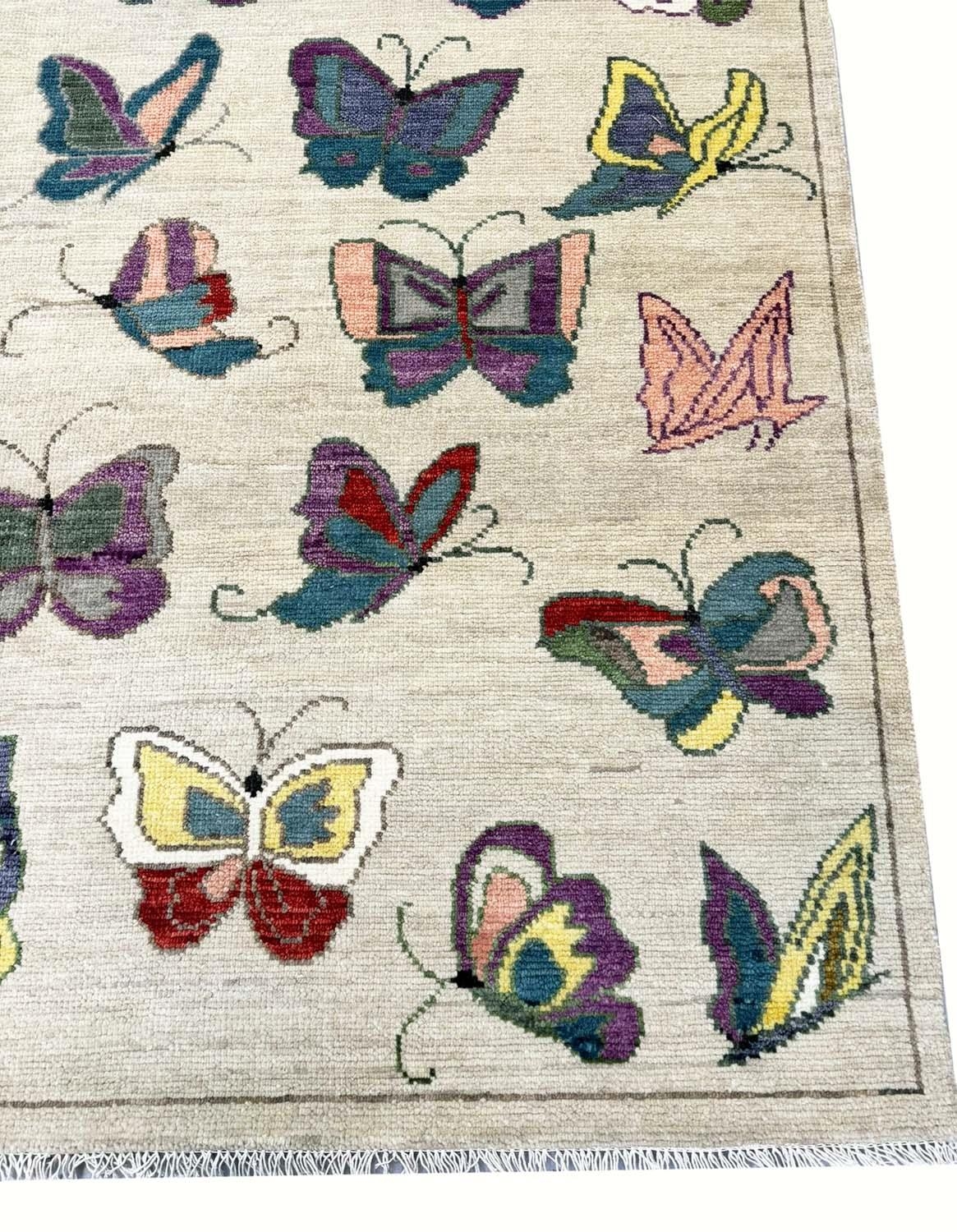 FINE BUTTERFLY SUZANI DESIGN CARPET, 305cm x 205cm. - Image 2 of 4