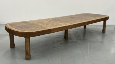 DINING/BOARDROOM TABLE, Art Deco walnut and burr walnut banded with three leaves and square supports