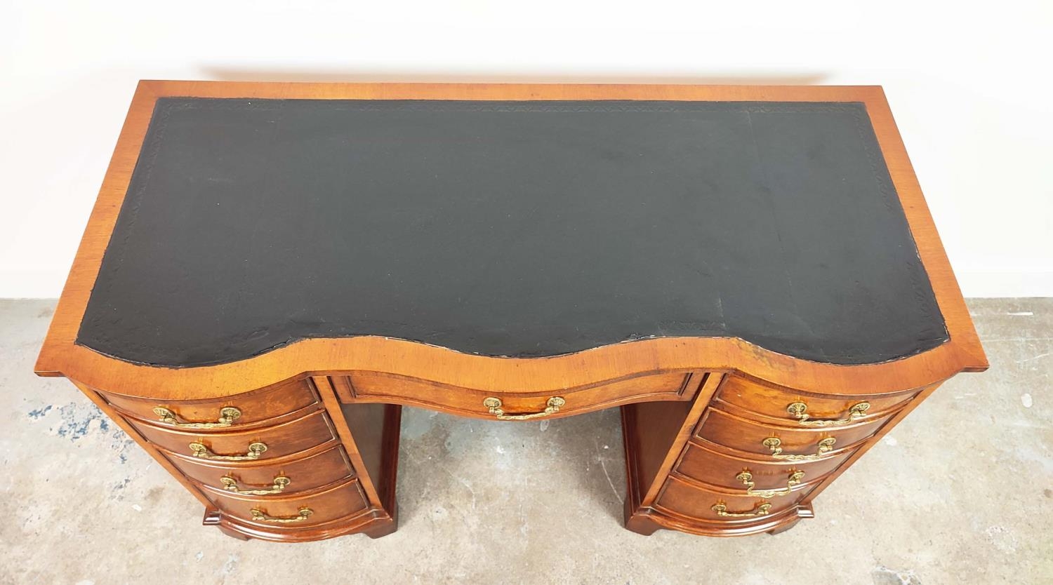 KNEEHOLE DESK, Georgian style, burr walnut with black leather top above nine bowed drawers, 75cm H x - Image 5 of 10