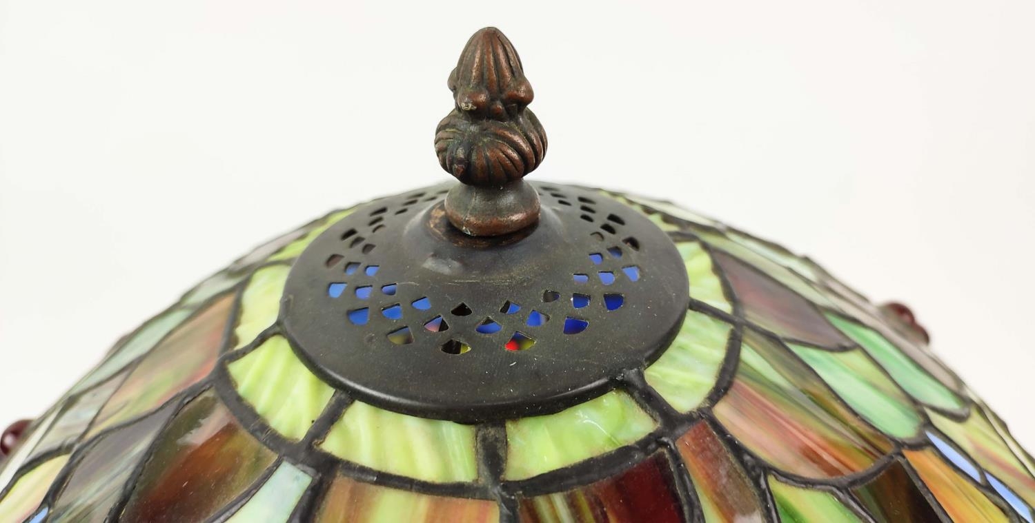 TABLE LAMP, Tiffany style, stained glass shade, bronzed base, 41cm high. - Image 5 of 6