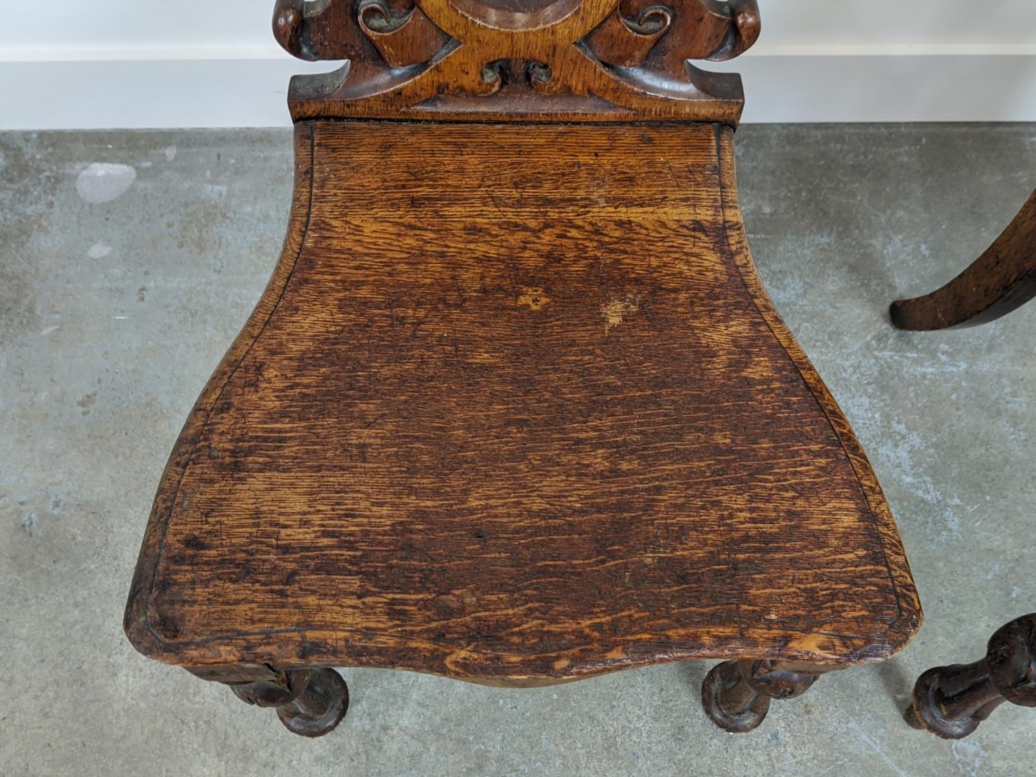 HALL CHAIRS, a pair, Victorian oak, with ornately carved and pierced backs. (2) - Image 4 of 11