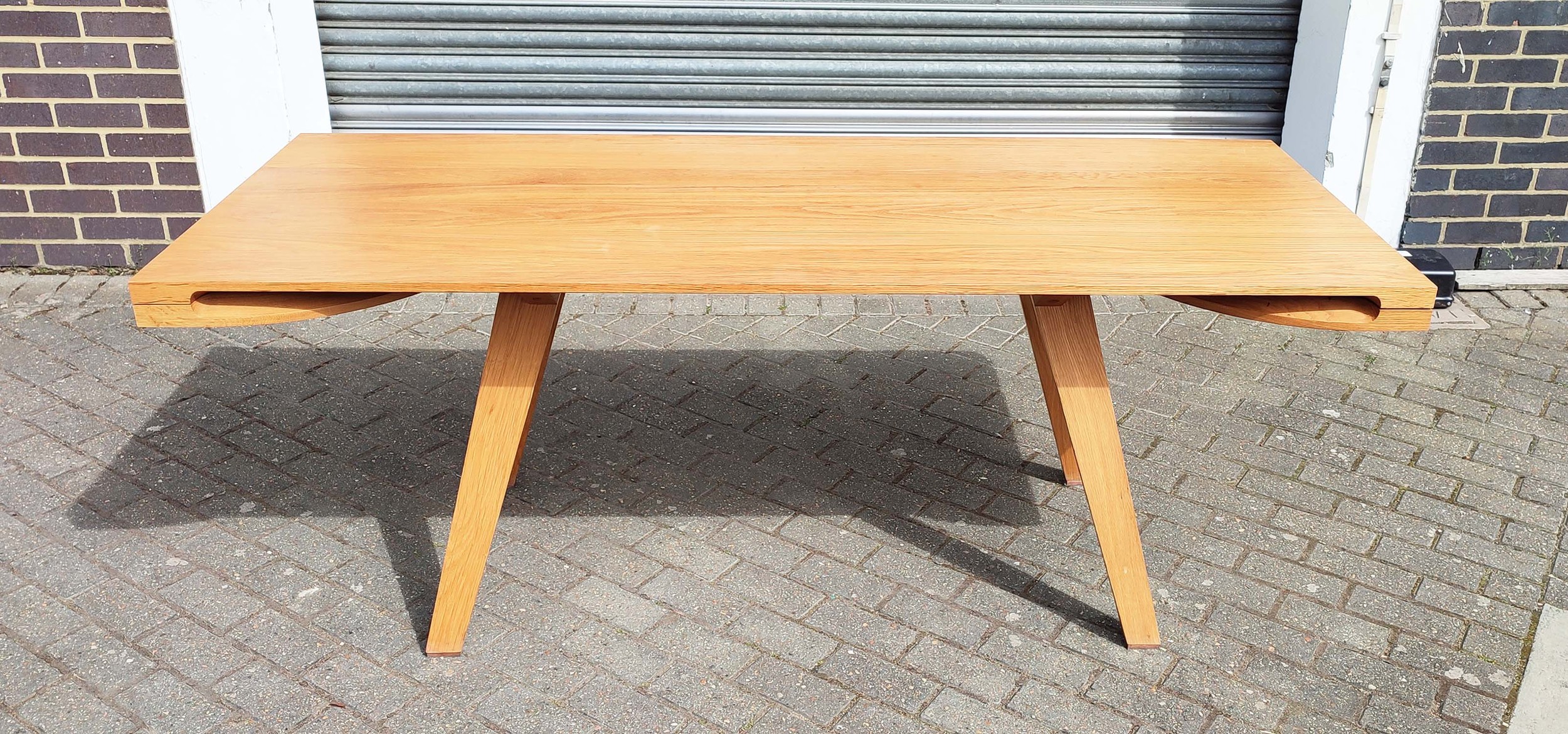 DE LA ESPADA DINING TABLE, with drop flap ends, 190cm L x 73cm H x 75cm D, fully extended 270cm L. - Image 2 of 11