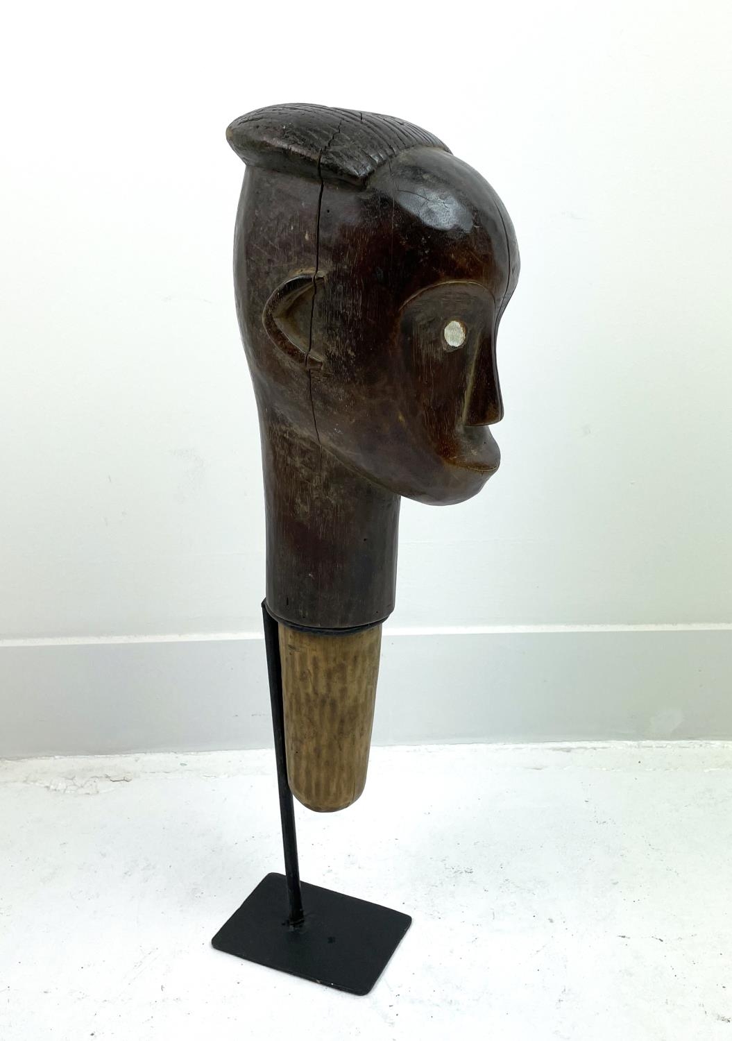 FANG POLE HEAD'S, a pair, Gabon , 57cm H. (2) - Image 3 of 7