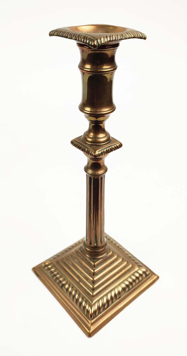 A PAIR OF GEORGE III BRASS CANDLESTICKS, in the Adamesque style, each 26cm H. - Image 3 of 6