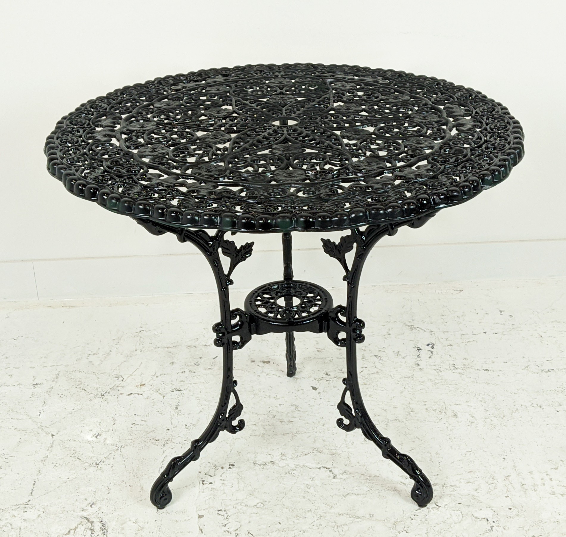 CIRCULAR GARDEN TABLE, black metal, 72cm H x 80cm and a set of four chairs, 85cm H x 42cm. (5) - Image 6 of 8
