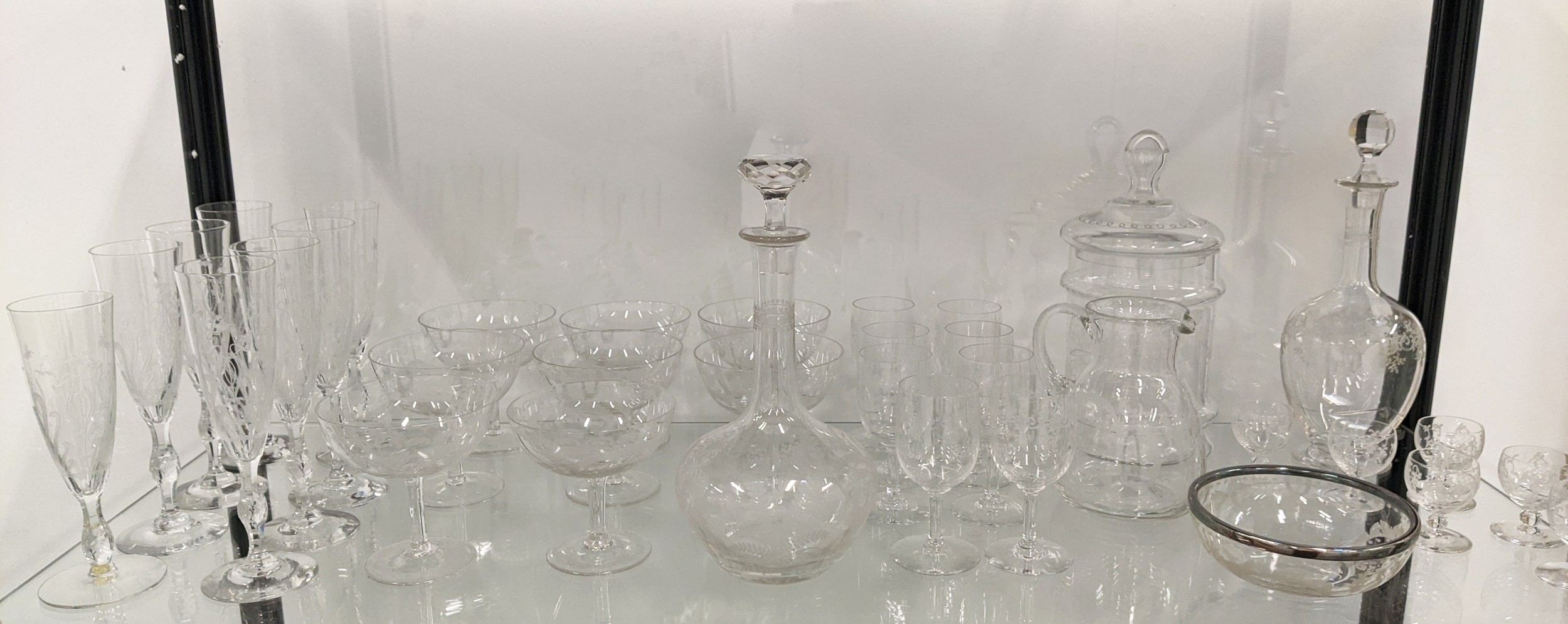 QUANTITY OF ENGRAVED GLASSWARE, including eight champagne flutes, decanter vodka glass set, eight - Image 3 of 9
