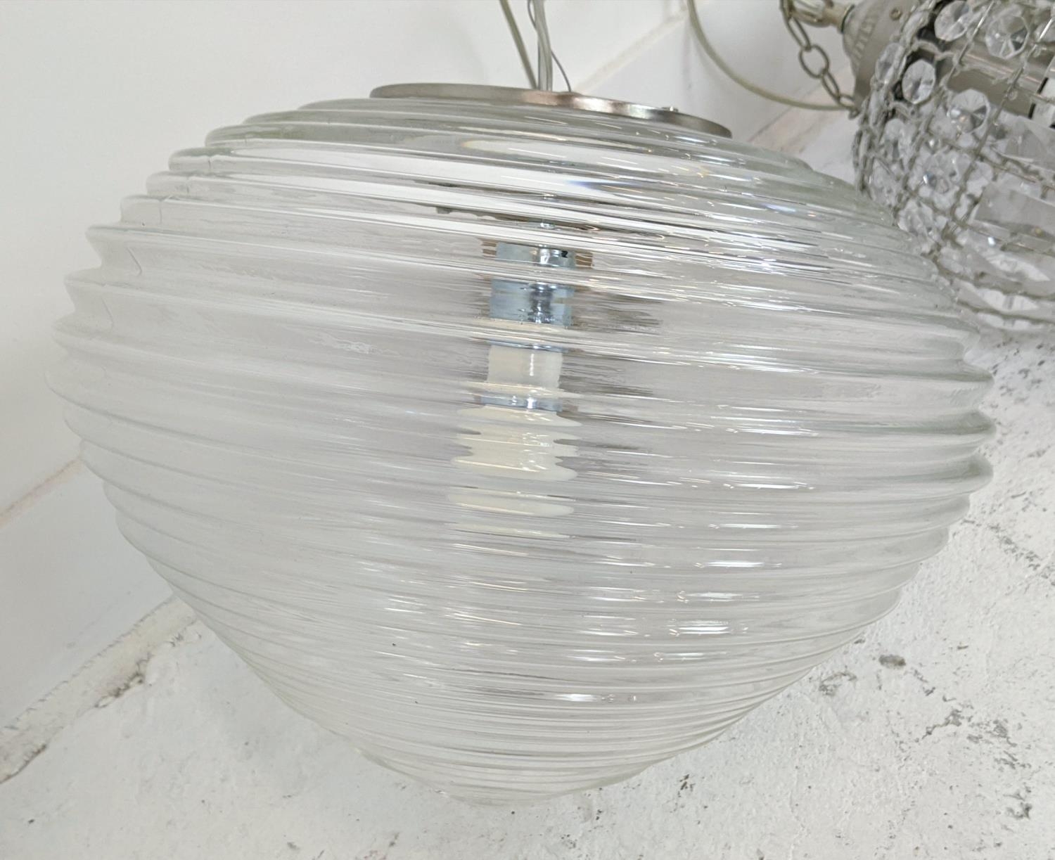 GLASS PENDANT LIGHTS, a set of three, 35cm H, and another larger ribbed glass pendant light, 35cm - Image 3 of 6