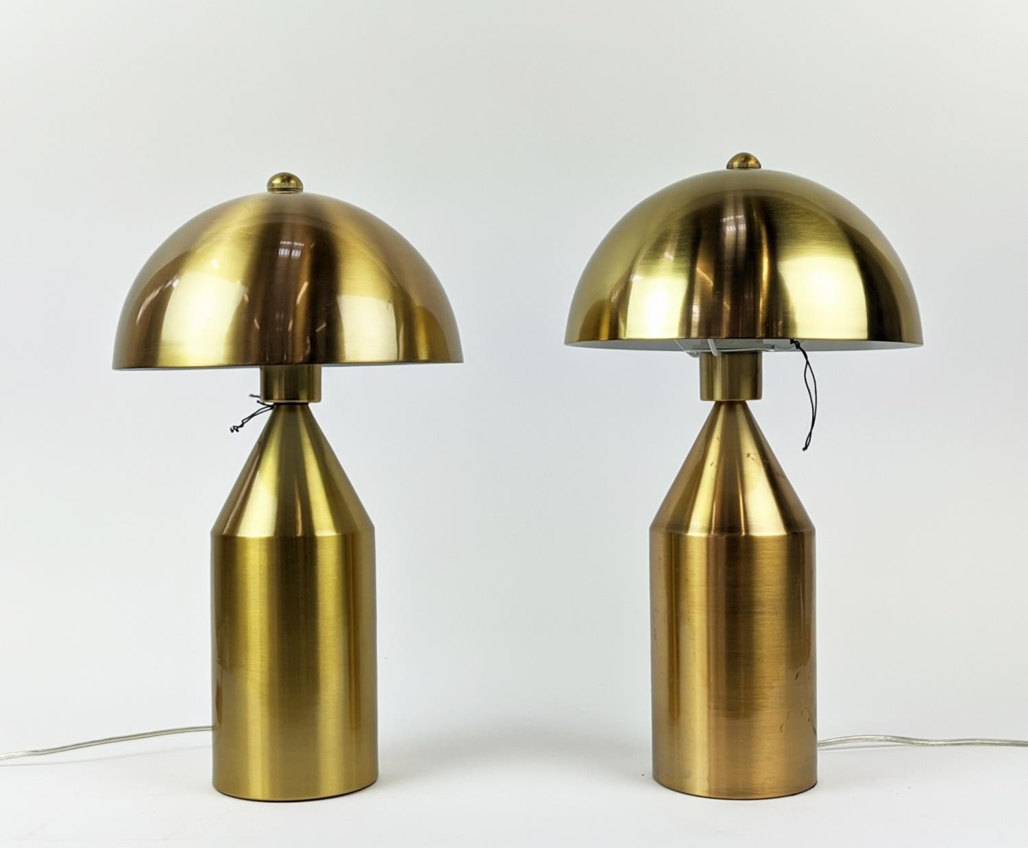 VICO MAGISTRETTI STYLE TABLE LAMPS, a pair, gilt metal, 44cm H approx. (2)