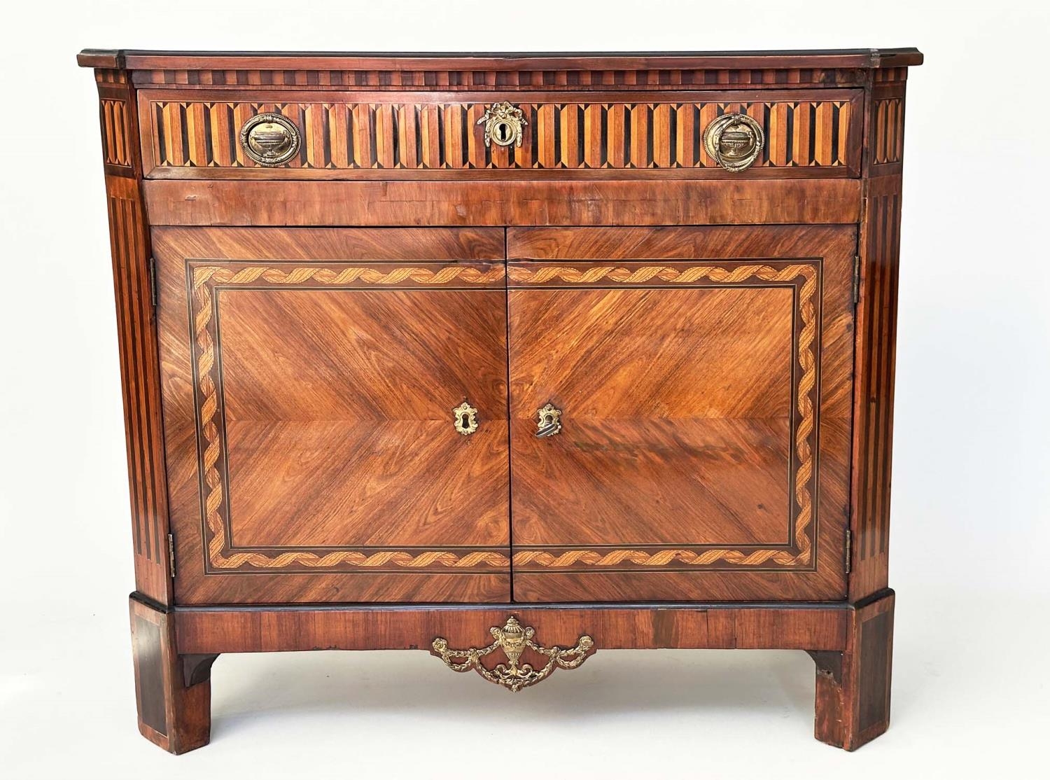 DUTCH SIDE CABINET, early 19th century kingwood with ebony and satinwood parquetry inlay and gilt - Bild 20 aus 20