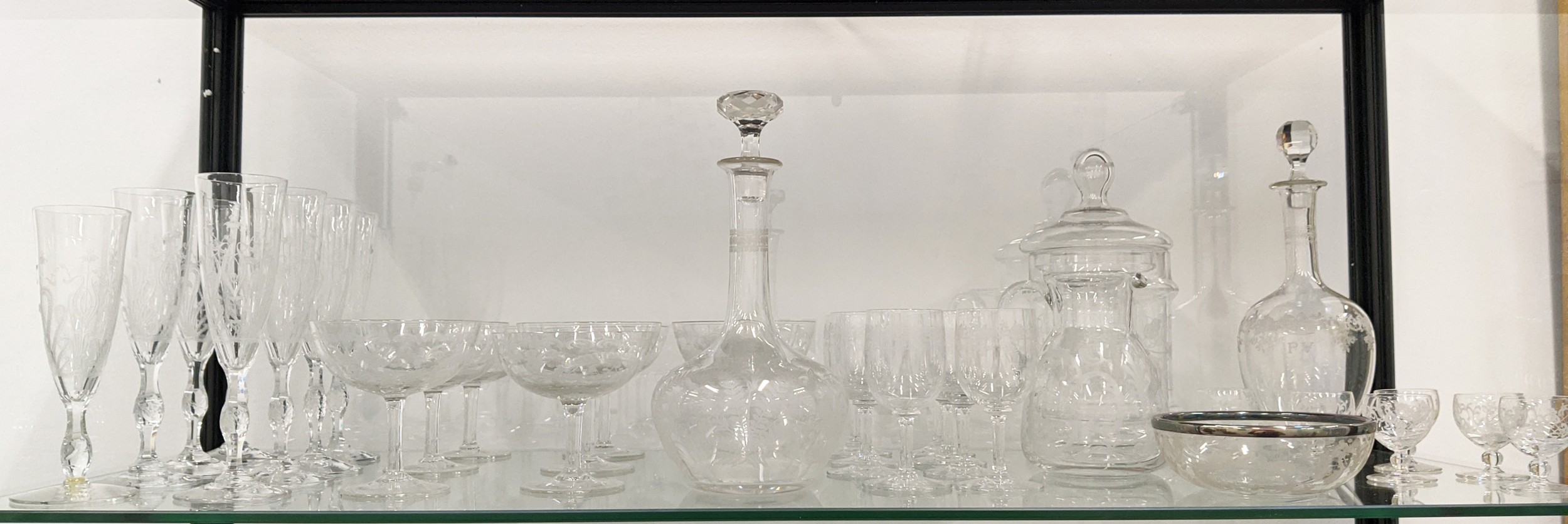 QUANTITY OF ENGRAVED GLASSWARE, including eight champagne flutes, decanter vodka glass set, eight - Image 2 of 9