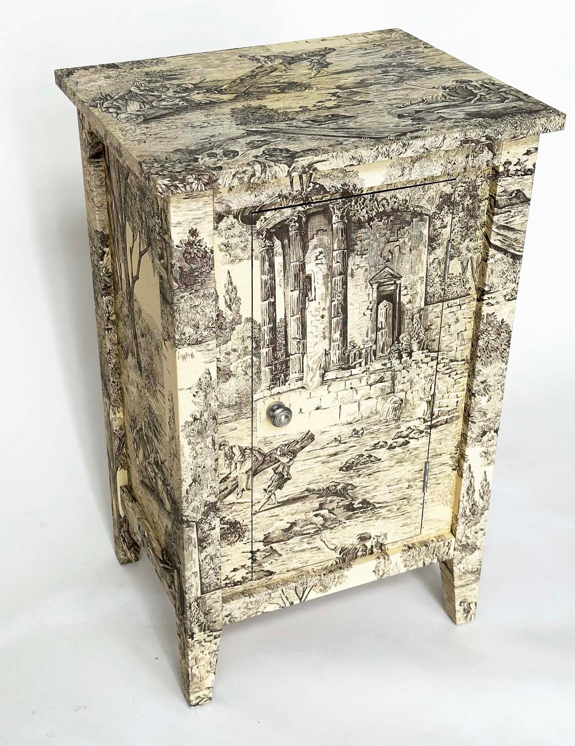 SIDE CABINET, French style decoupage toile de jouy print with single door, 50cm x 40cm x 80cm H. - Image 7 of 13