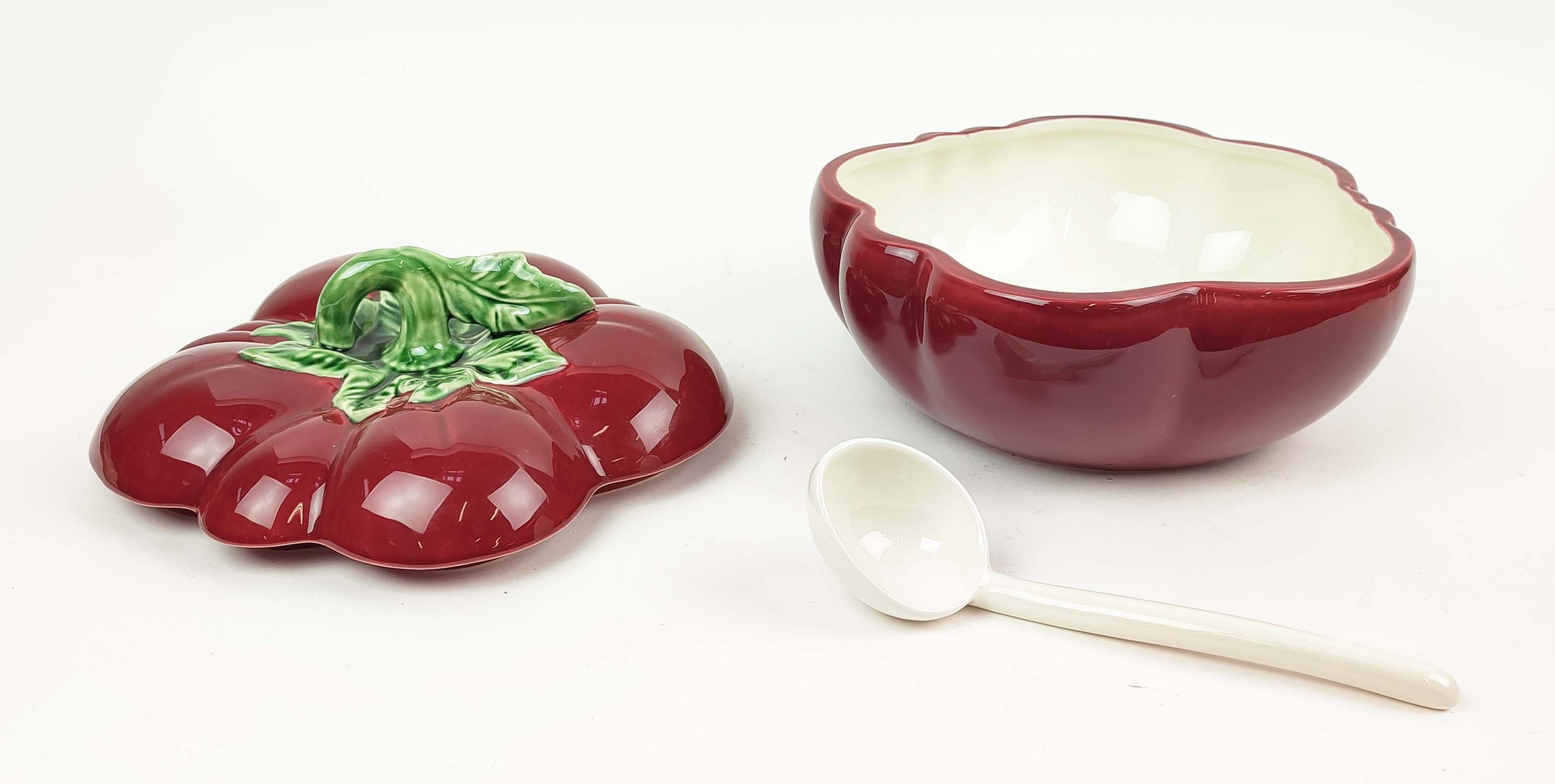 THREE LARGE CERAMIC TUREENS OF FRUIT AND VEGETABLE, in the form of tomato, cabbage and carrot, all - Image 9 of 9