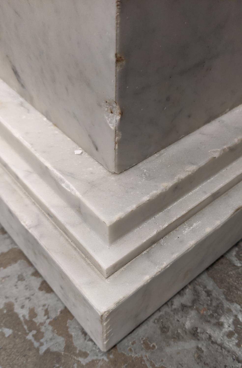 PEDESTAL, marble, 40cm x 40cm x 75.5cm. - Image 4 of 5