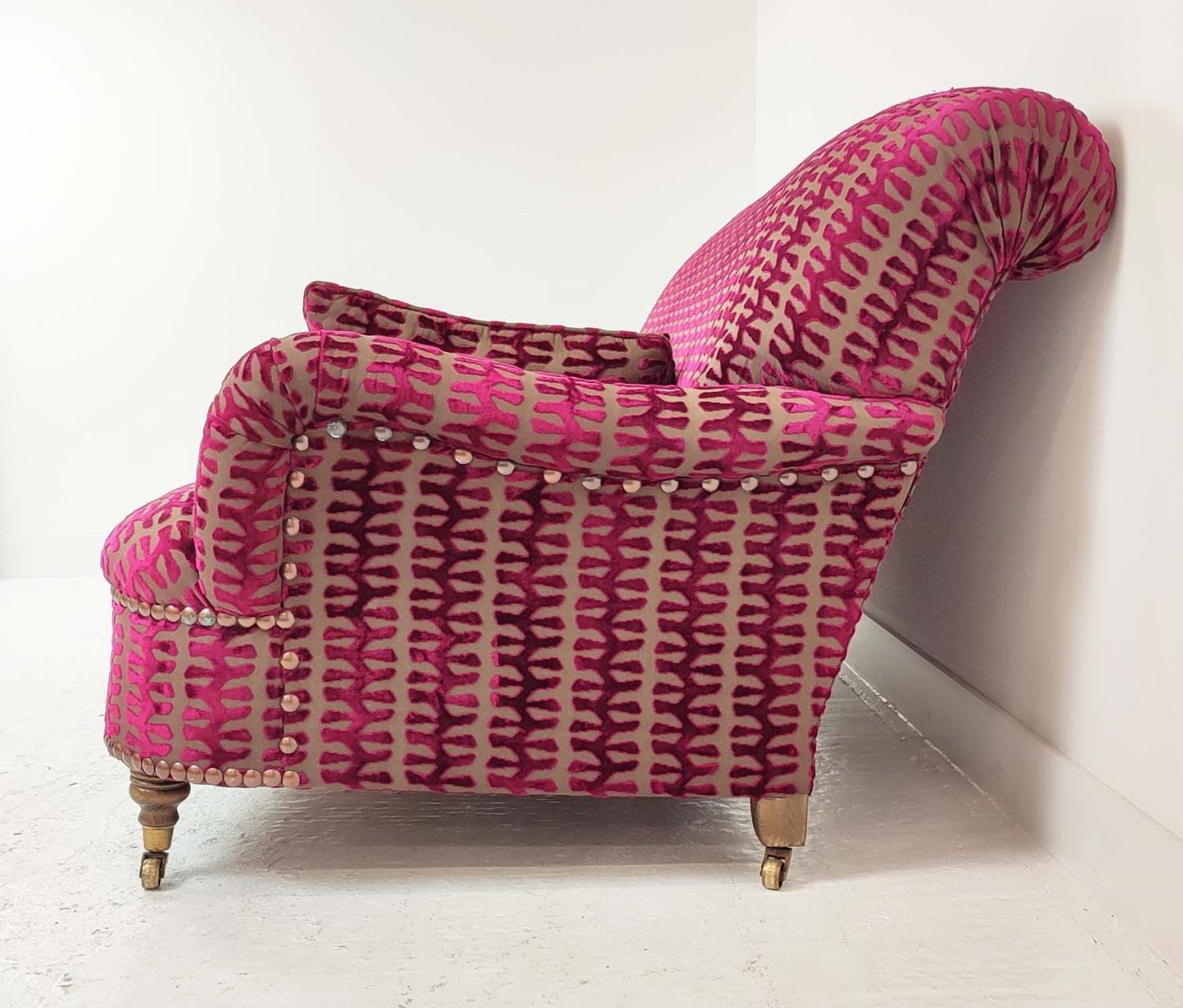 SOFA, Victorian design, studded fuchsia cut velvet upholstery with turned front supports and - Image 3 of 7