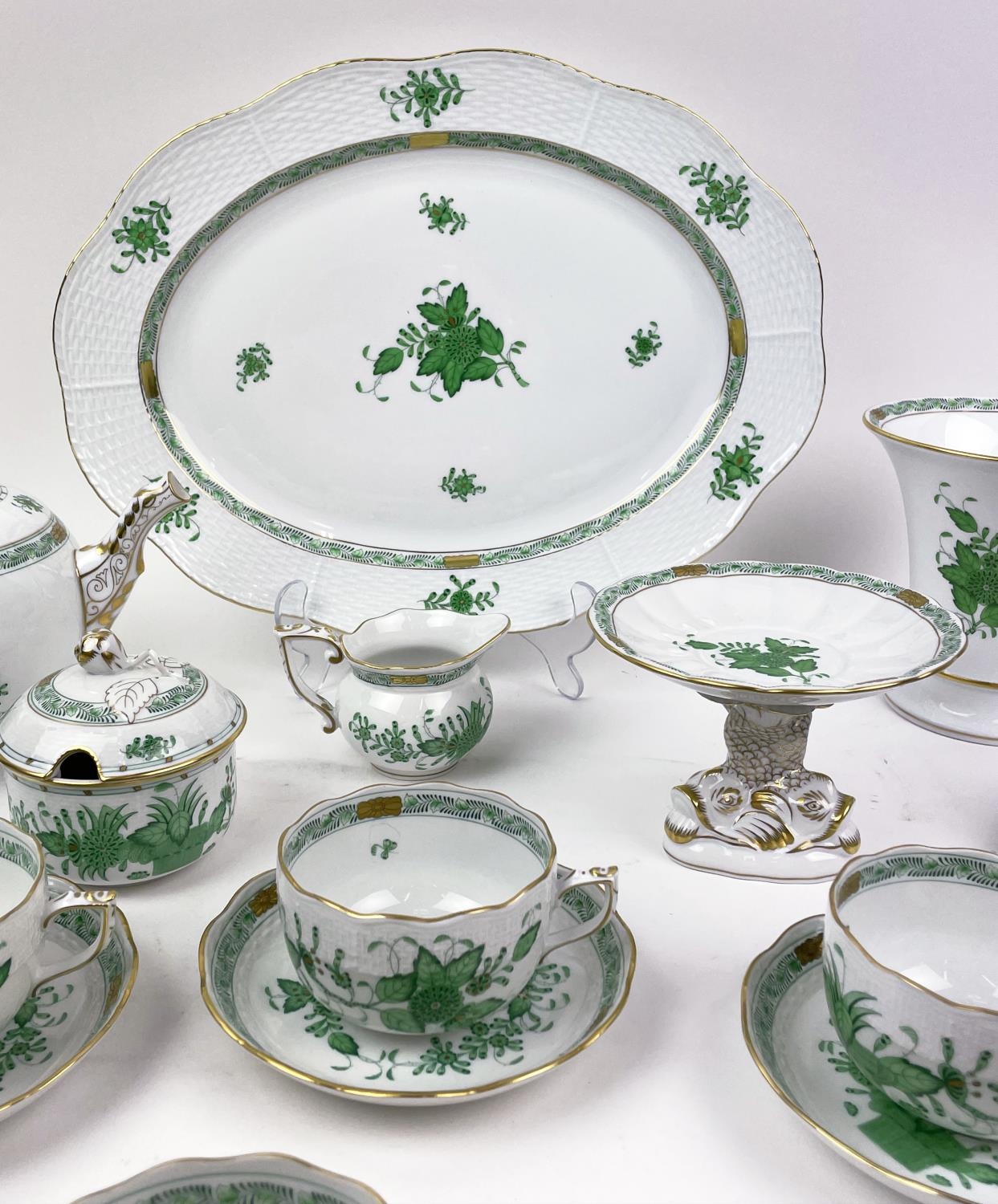 HEREND TEA/COFFEE SERVICE, Apponyi Chinese bouquet pattern comprising eight tea cups and saucers, - Image 6 of 12