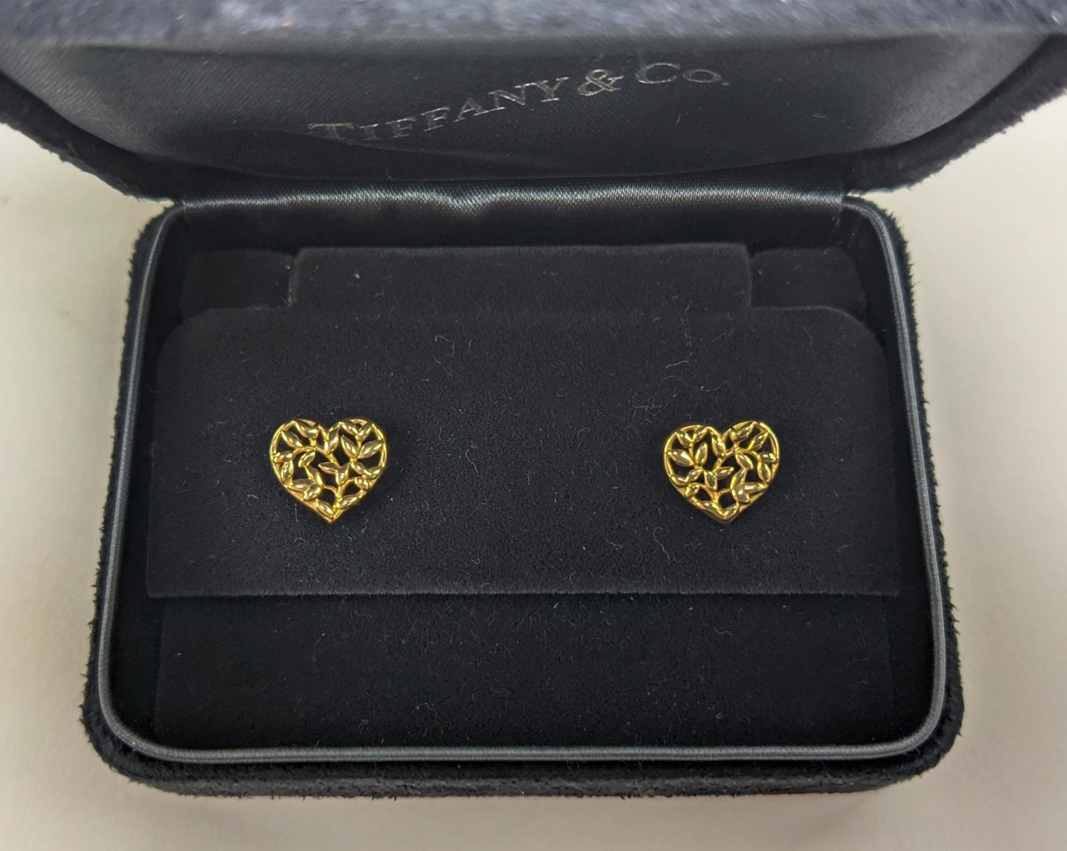 A PAIR OF TIFFANY 18CT GOLD STUD EARRINGS, in the form of hearts with pierced foliage design, - Image 2 of 9